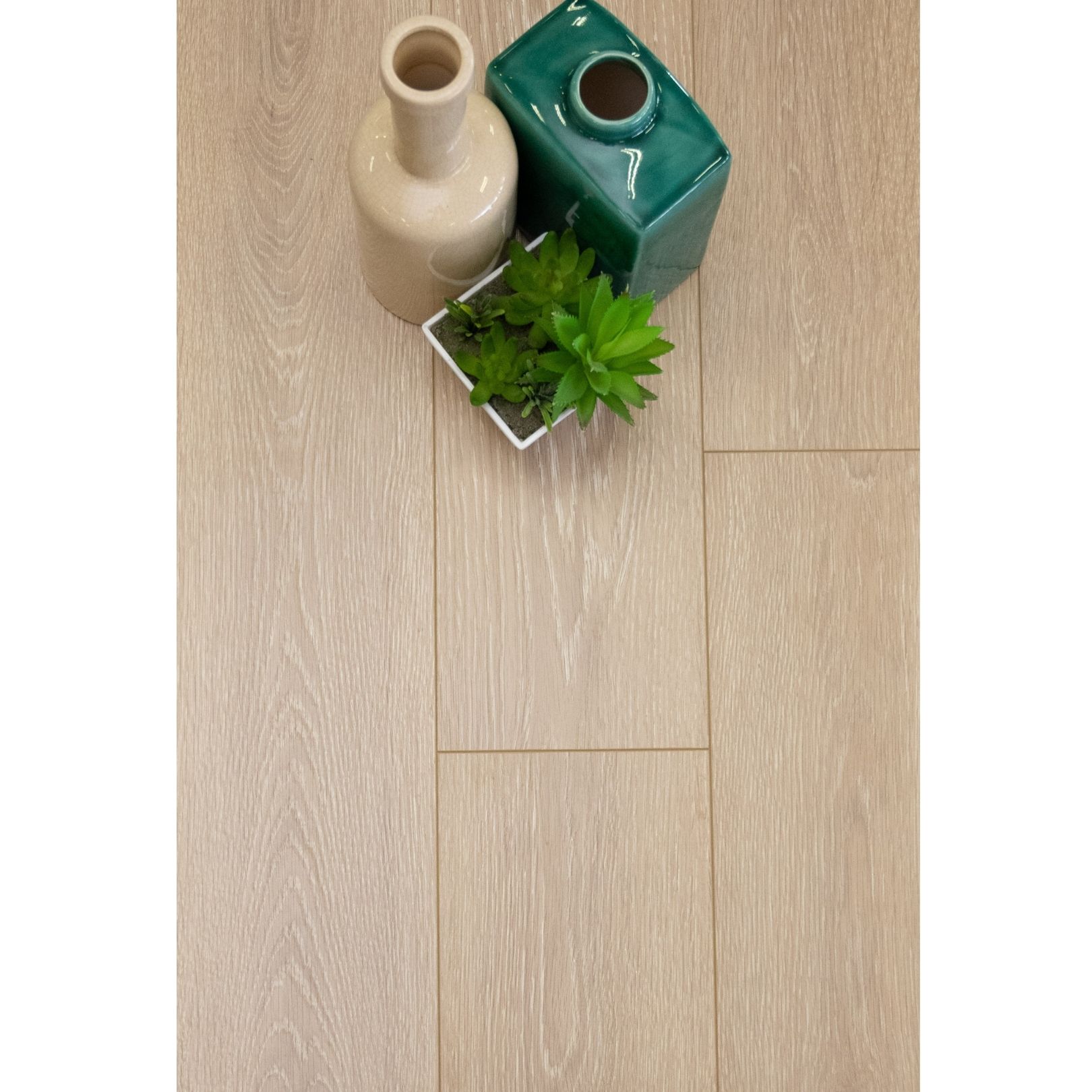 Laminate Flooring Durable & Affordable The Flooring Guys