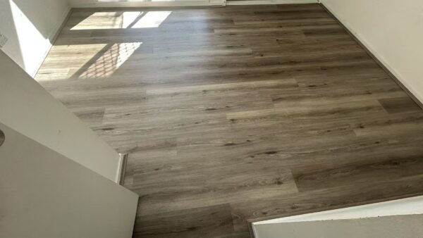 Riverhill Elegant Ash Cliff Hybrid Flooring