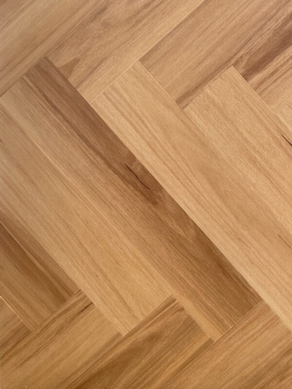 HTT Obsidian Herringbone Blackbutt Hybrid Flooring