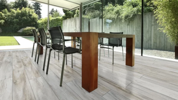 Villeroy & Boch Contemporary Pearl Oak Laminate Flooring