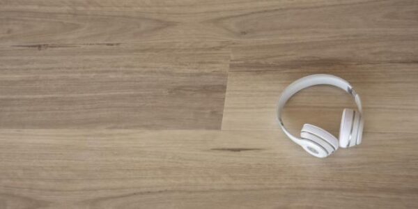 Advantage Platinum Elder Oak Vinyl Planks