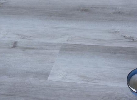 Advantage Platinum Grey Oak Vinyl Planks