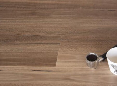Advantage Platinum Tasman Oak Vinyl Planks