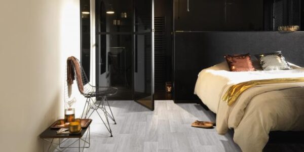 Advantage Flooring Trend TX Pure Oak Vinyl Sheet Scene 2