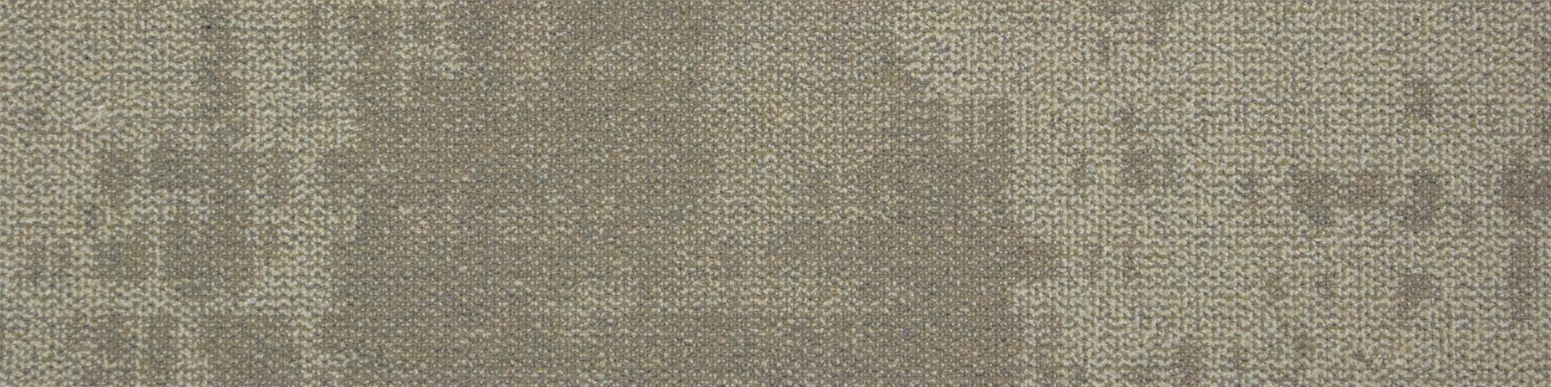 Airlay Geoform Cushion Back White Sands carpet plank