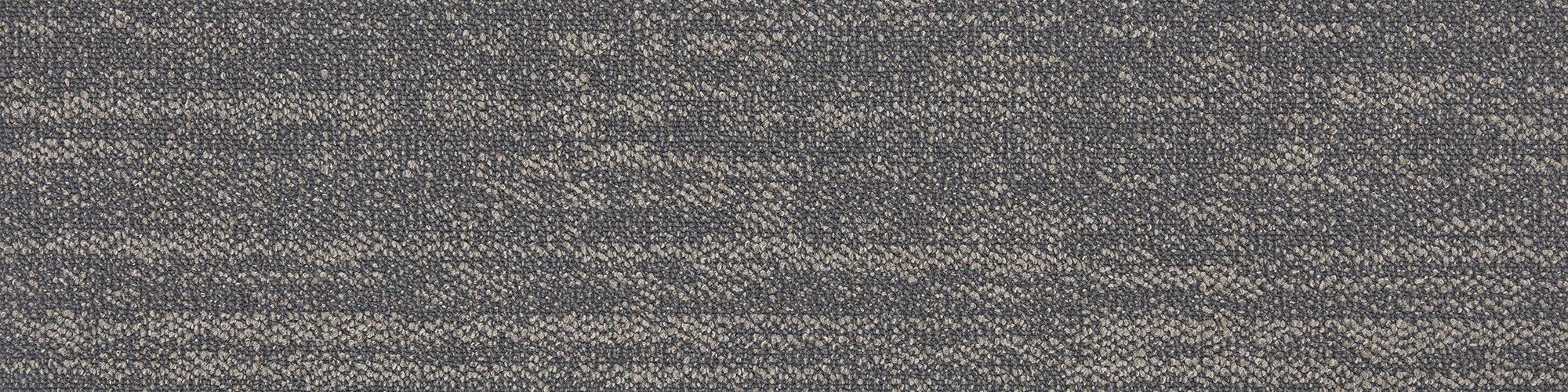 Airlay Horizon Cushion Back Compass carpet plank