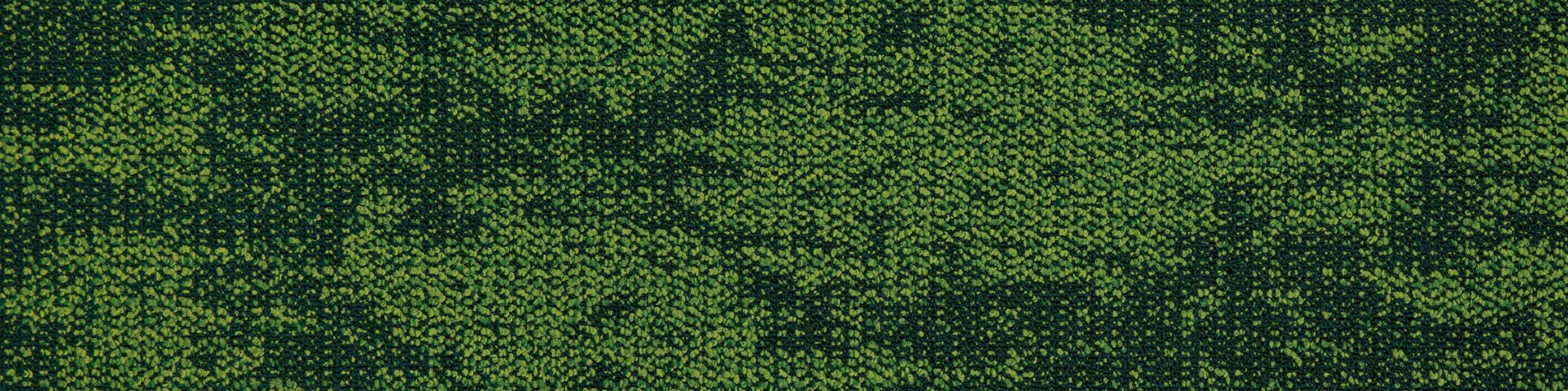 Airlay Pebble Cushion Back Peridot carpet plank