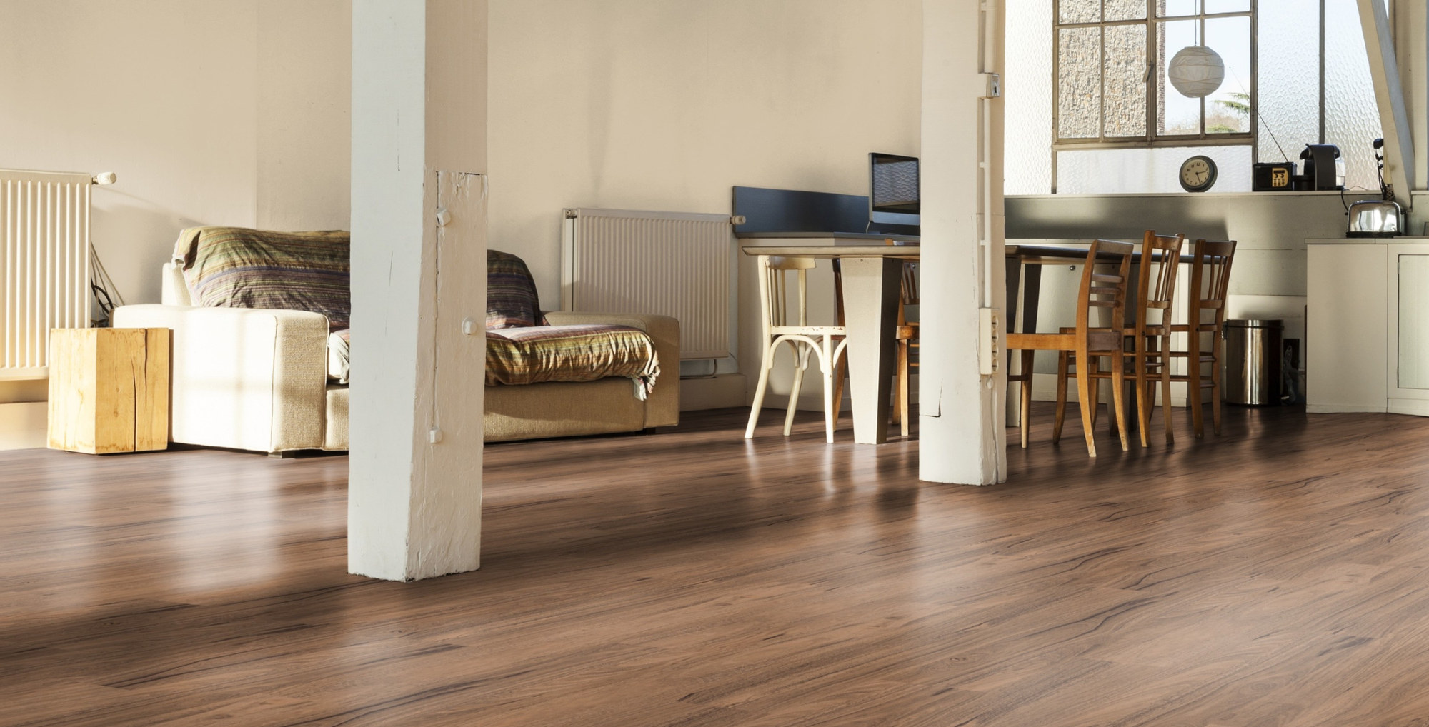 mFlor Victoria Plank Spotted Gum Luxury Vinyl Plank