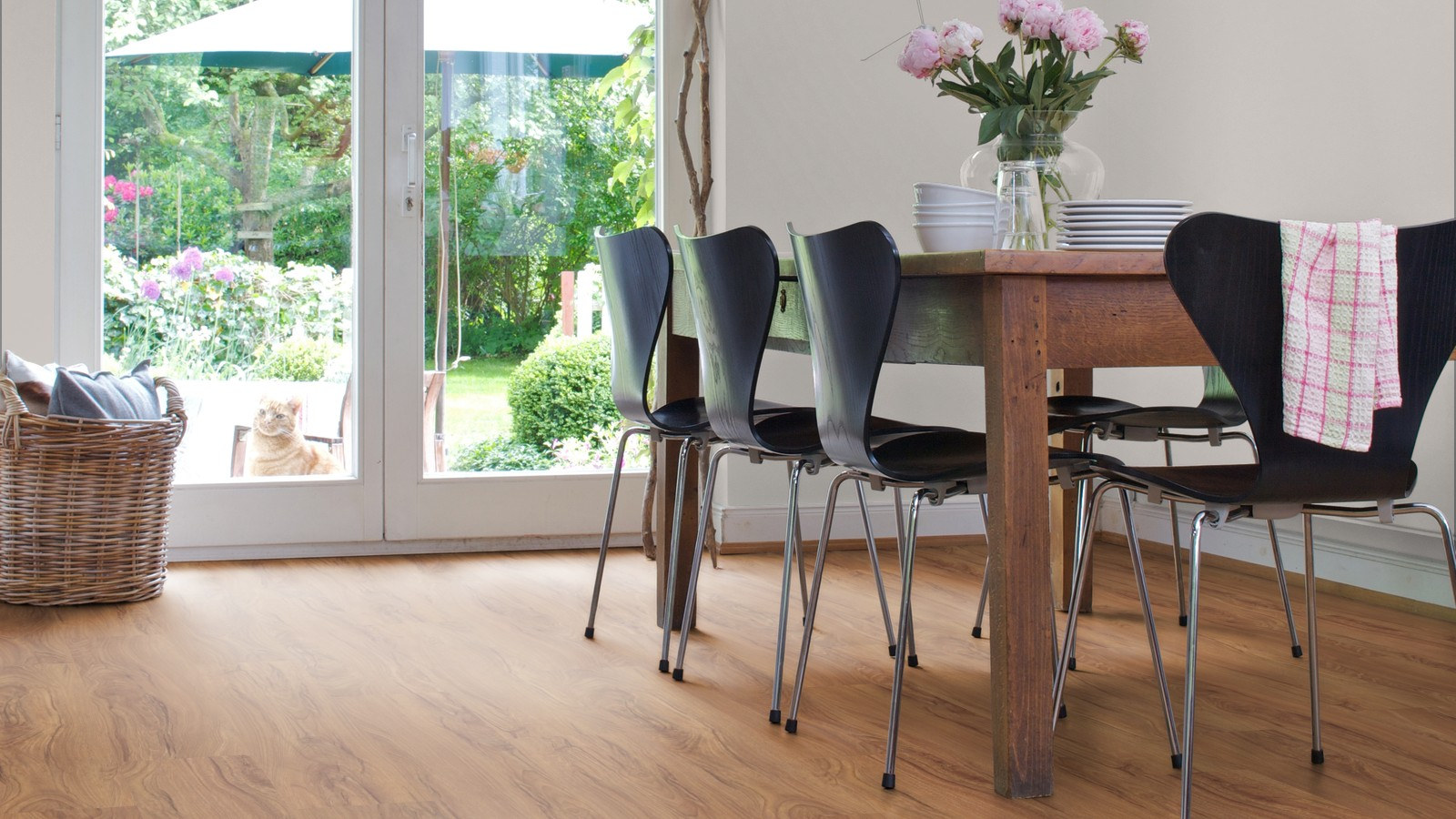 mFlor Dropzone Burnt Acacia Loose Lay Vinyl Plank